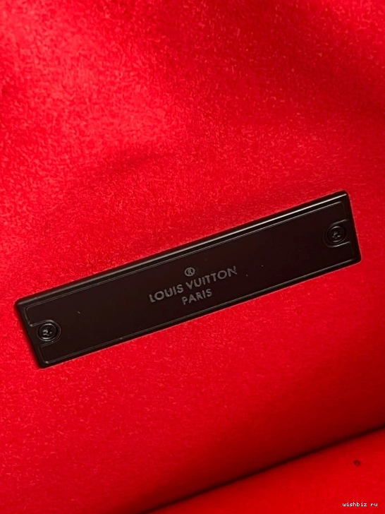 WIS DAUPHINE VUITTON LOUIS MM 1231